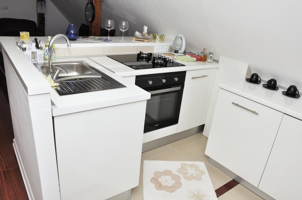 Apartment Studio Grcic Σαράγεβο Δωμάτιο φωτογραφία