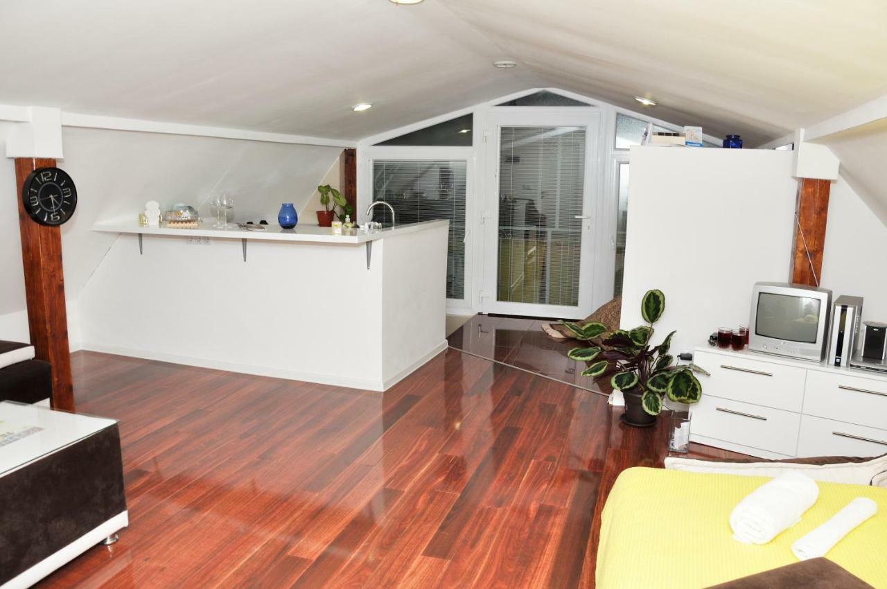 Apartment Studio Grcic Σαράγεβο Εξωτερικό φωτογραφία